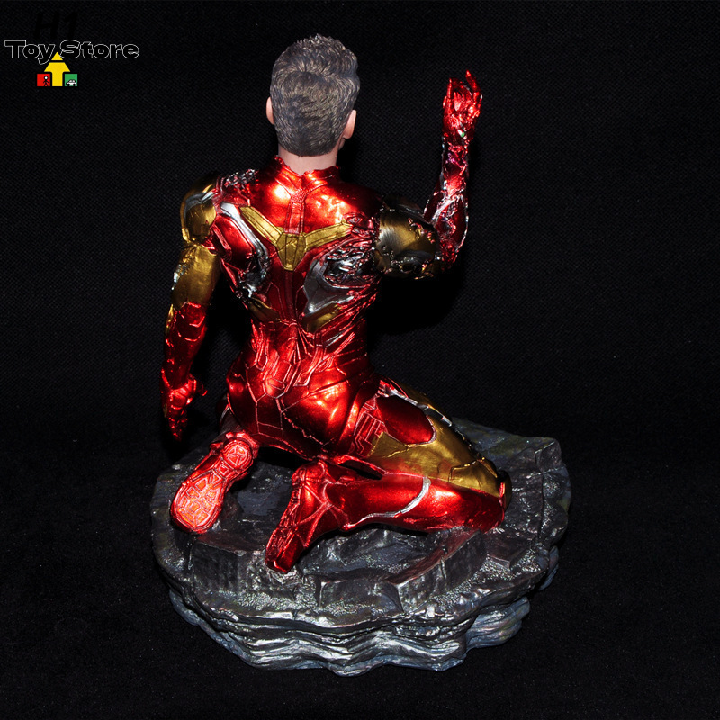 Statua Iron Man MK85 Danneggia - Model Kit Final Fantasy recensione e prezzo